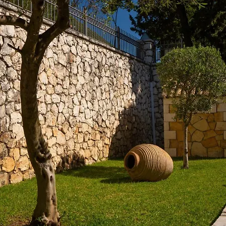 Thalassa דירה נידרי