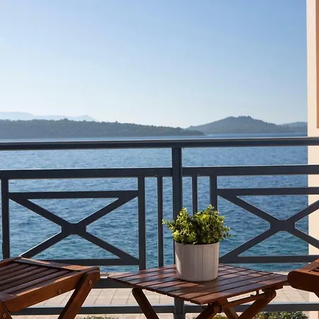 Thalassa Nydri (Lefkada)