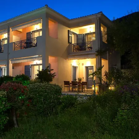 Thalassa Apartment *