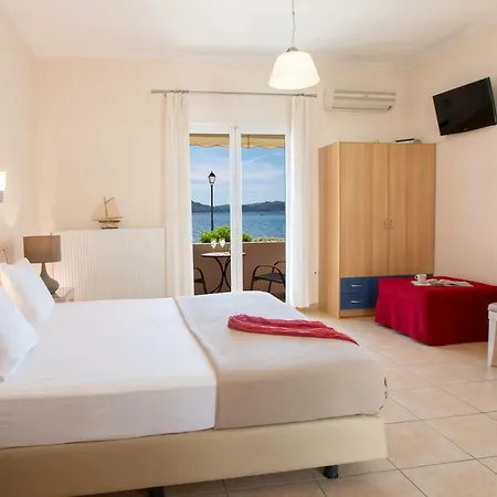 Thalassa Apartment *