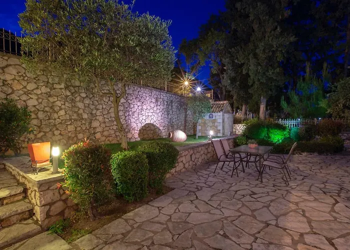 Thalassa Nydri (Lefkada)